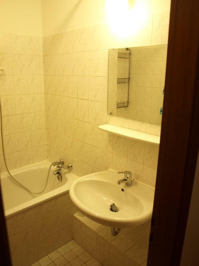 Appartment Grau Im Gruenen Мьонхенгладбах Екстериор снимка
